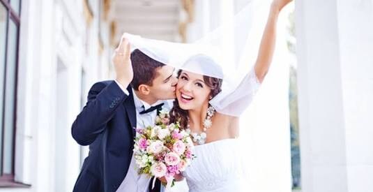 結婚式に流す曲、考えます なかなかいい曲が浮かばない方！ イメージ1
