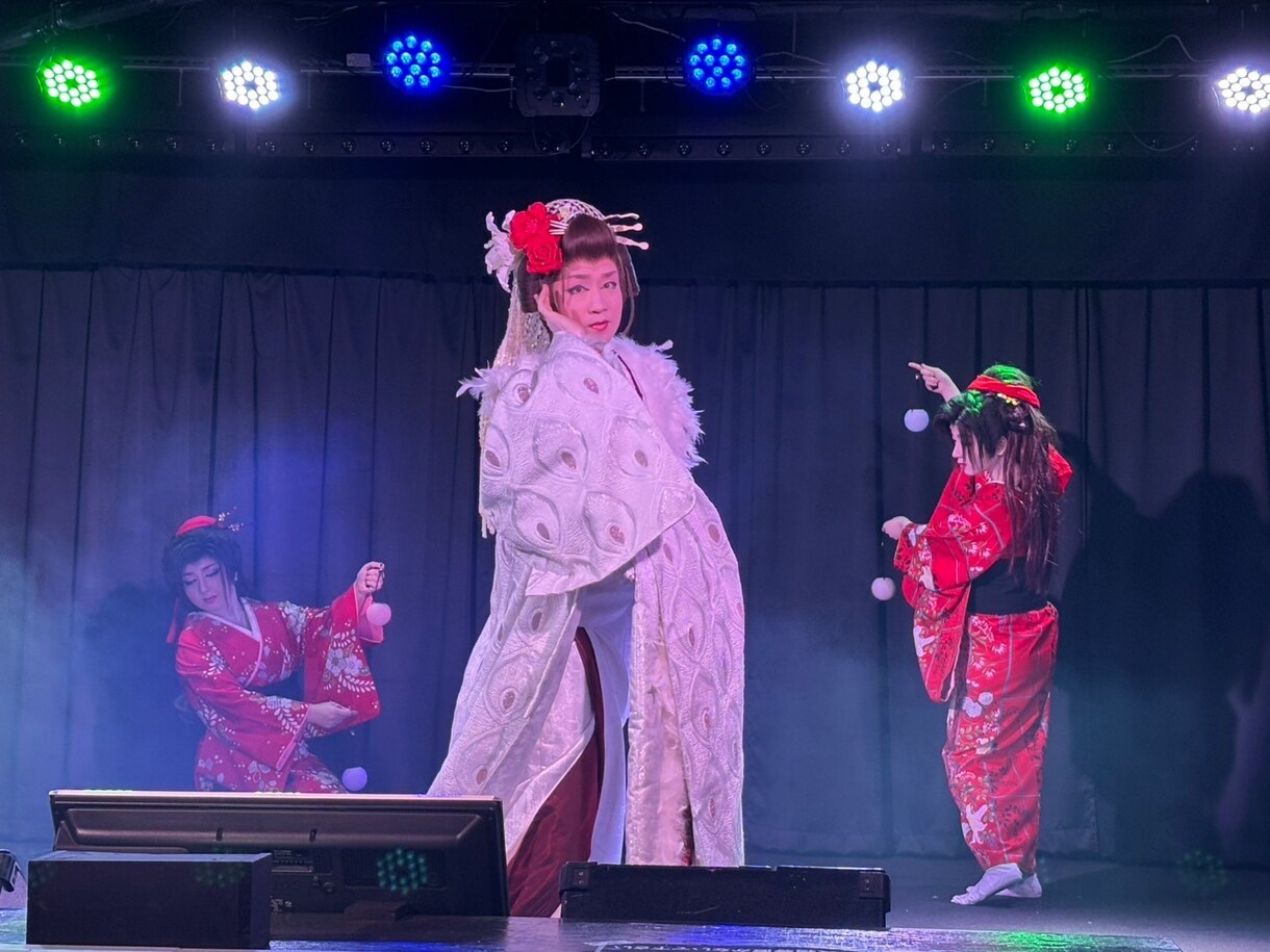 大衆演劇の舞踊をお届けします 大衆演劇をもっと近くに！個人宅様もご相談ください。 イメージ4
