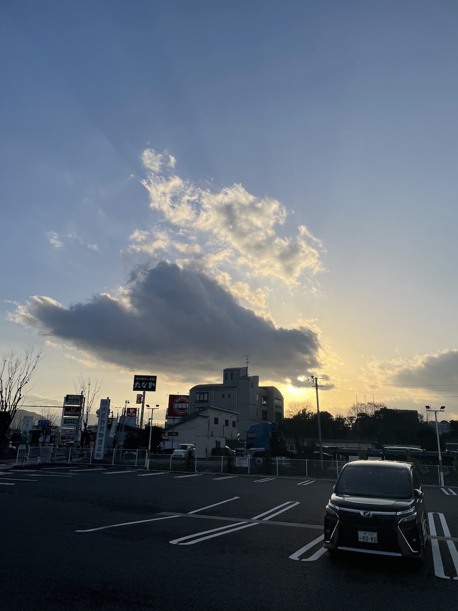 アナタの心のモヤモヤを解消します 愚痴、恋愛相談、人間関係の疲れ、何でもお話ください。 イメージ1