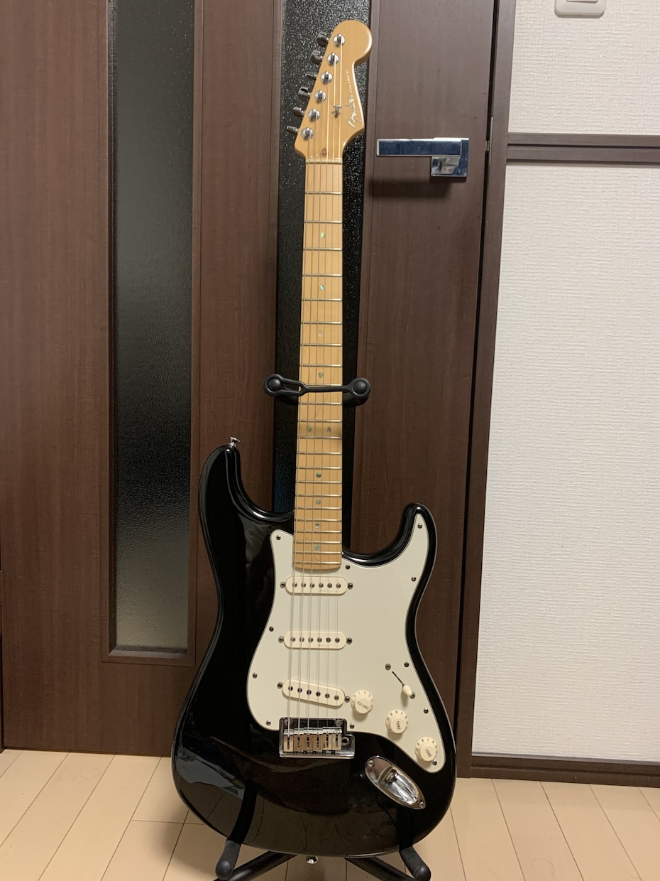 エレキギターを録音します エレキギターパートをライン録りで演奏致します。 イメージ1