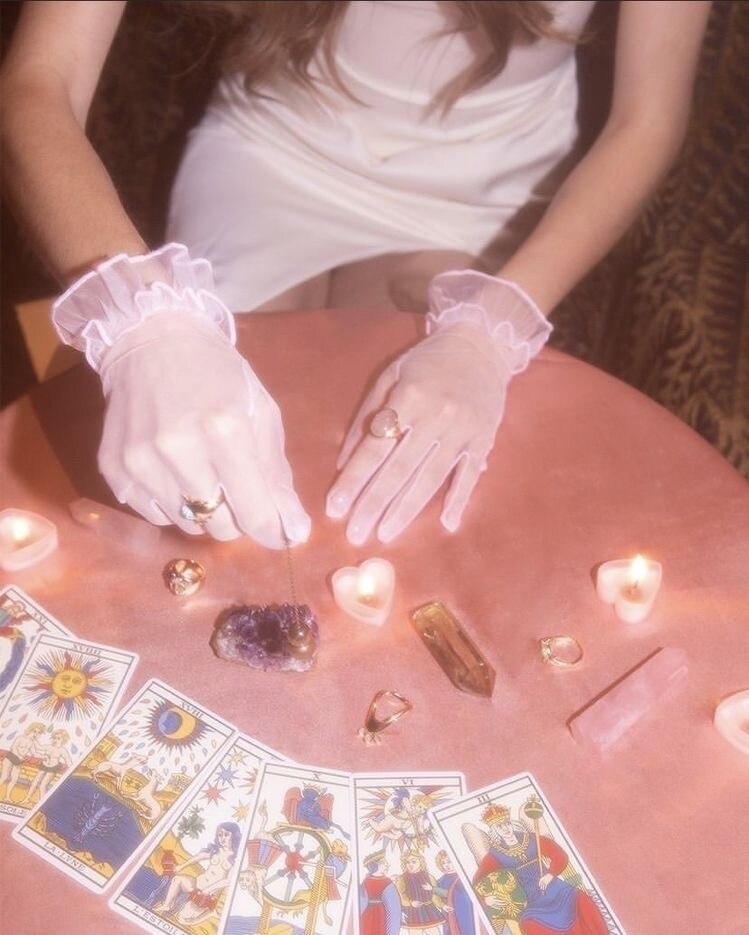 眠る前に｜あなたへの一言メッセージ占います ♡やさしく寄り添うタロット占い♡画像付き イメージ1