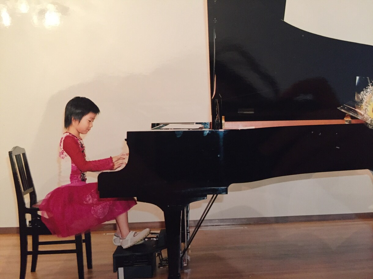 送っていただいた演奏動画に、動画でレッスンします ポーランドに約7年間留学経験のあるピアニストがレッスンします イメージ3
