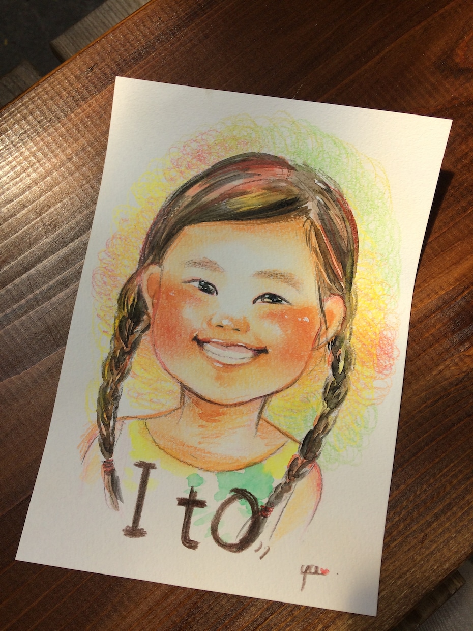 似顔絵師がお写真から暖かい雰囲気の似顔絵を描きます 一つ一つを丁寧に、暖かなキモチになる似顔絵を届けます♪ イメージ3