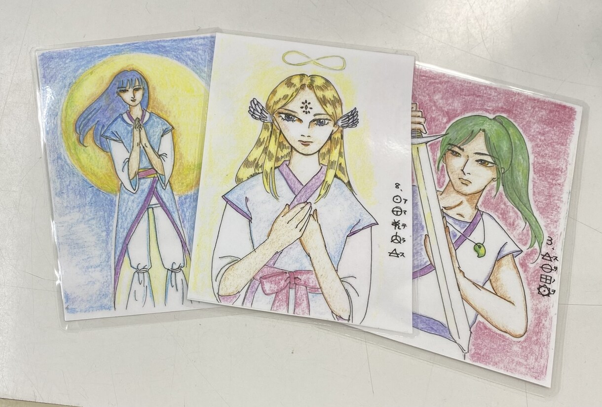 八百万の神様数秘術で、あなたの人生を解き明かします 神さま＋数秘の新しいスタイル！席を立つ時貴方は笑顔です イメージ2
