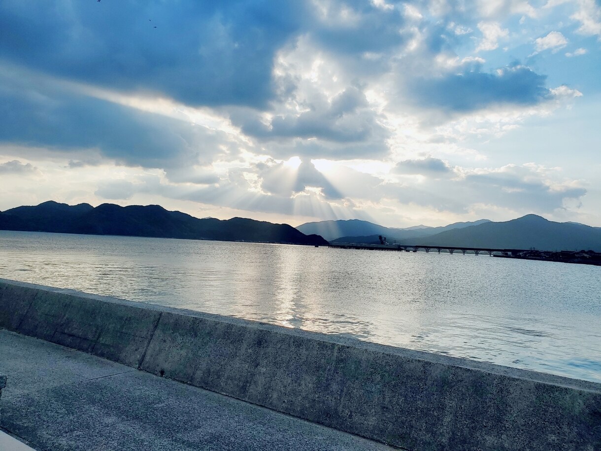 なんでも聞きます 心のモヤモヤ、自慢したいこと、イライラした思い受け止めます。 イメージ1