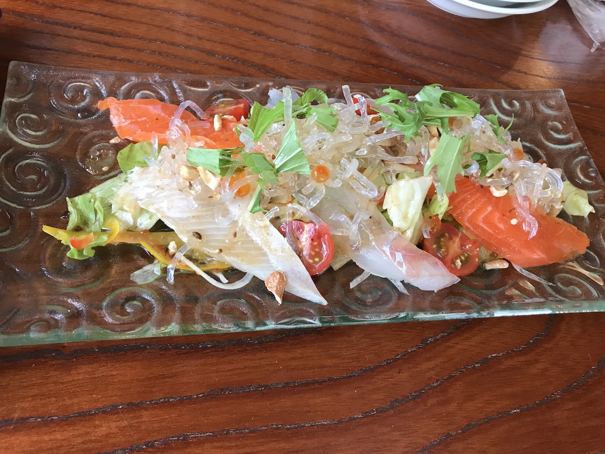 飲み相手になります 話したいことトコトン話してください。 イメージ1