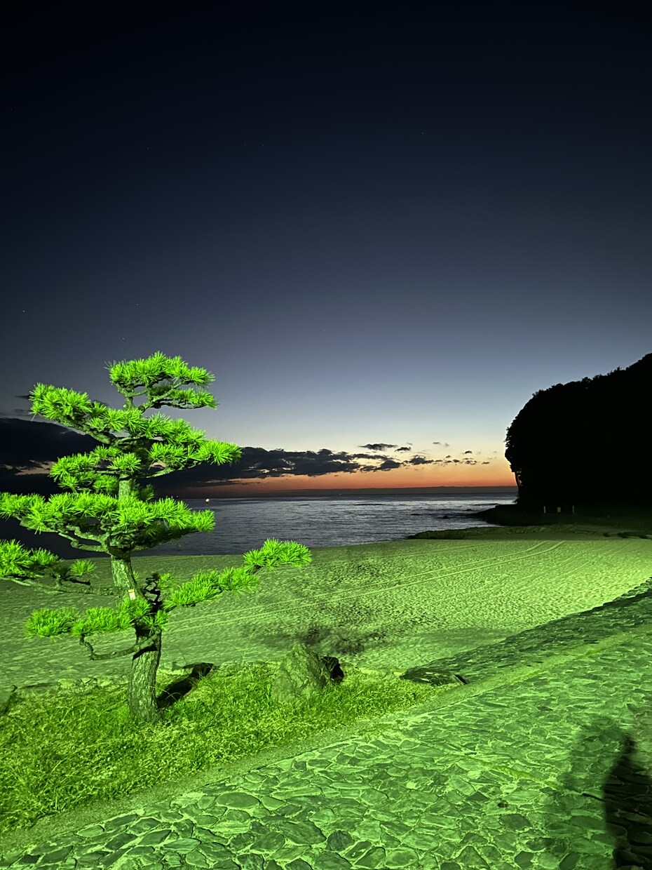 夜の写真や夕日の写真を撮ってます 和歌山県のホテルから撮りました。星空が多いです イメージ9