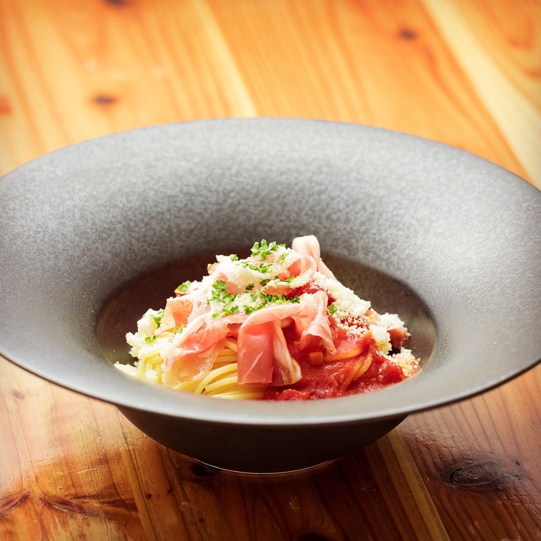 飲食店向けの広告デザインの相談も受け付けております 状況や目的を踏まえた上で【魅せ方】【配置】【戦略】なども相談 イメージ2