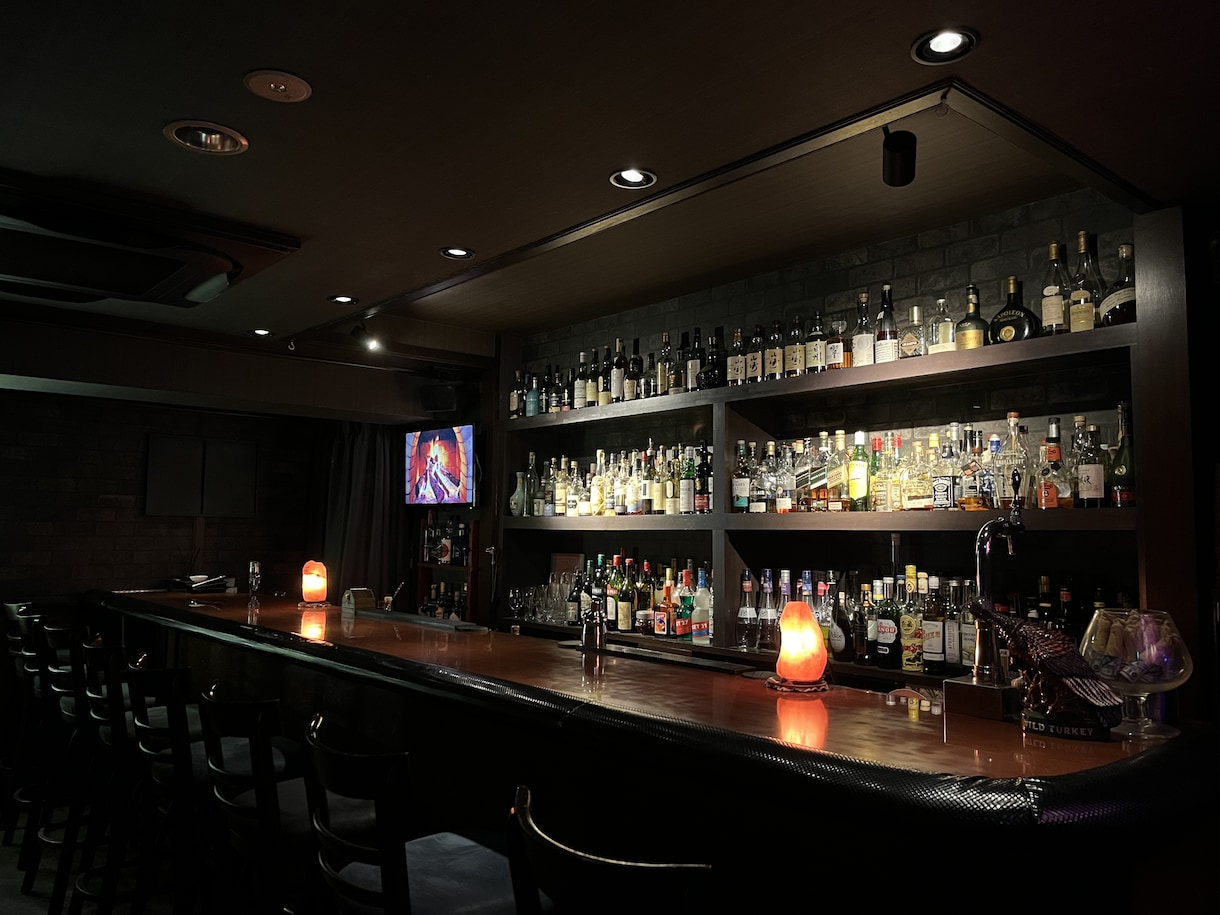 BARでの立ち振舞い、マナーなどアドバイスします BAR初心者の不安、入りにくさ、注文の仕方の相談に乗ります。 イメージ4