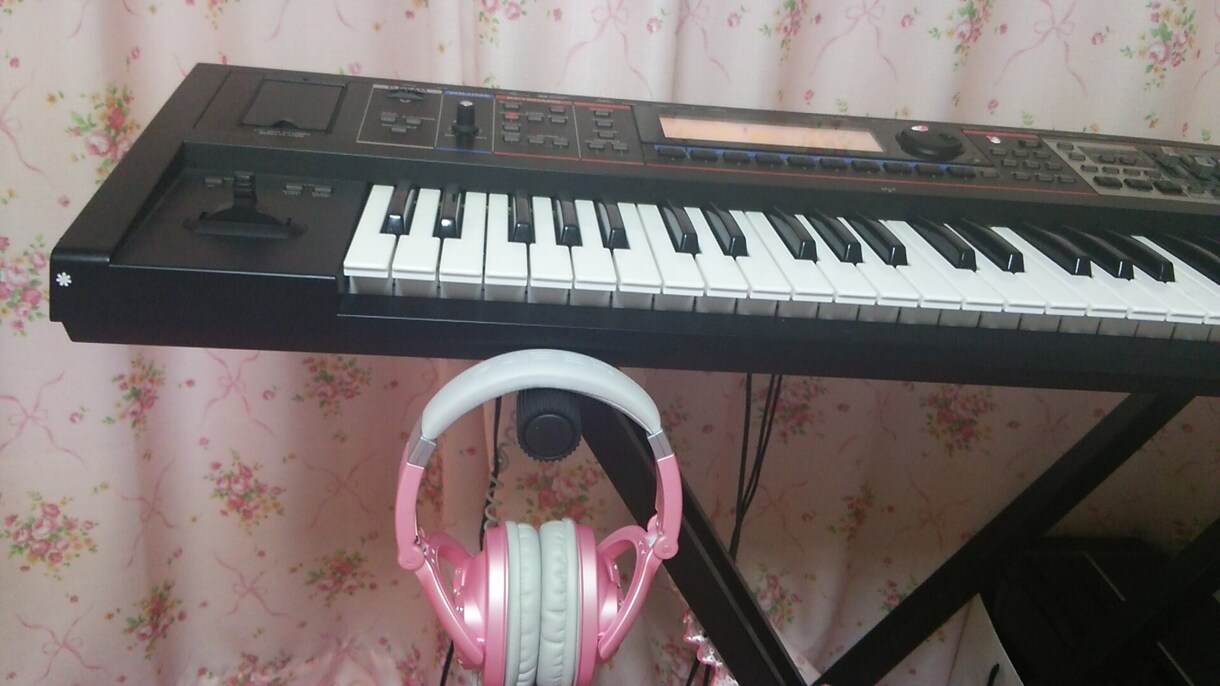 作曲承ります 作曲　アレンジ　　鼻唄からでも承ります♪ イメージ2