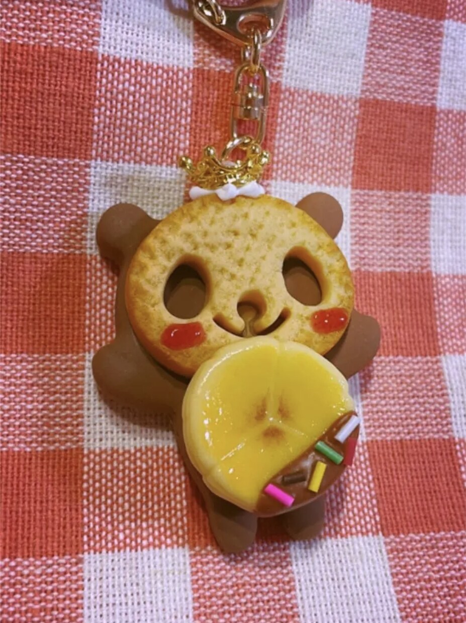 完成しているのですぐ発送できます プリンセスパンダのチョコクッキー♡チョコバナナキーホルダー イメージ2