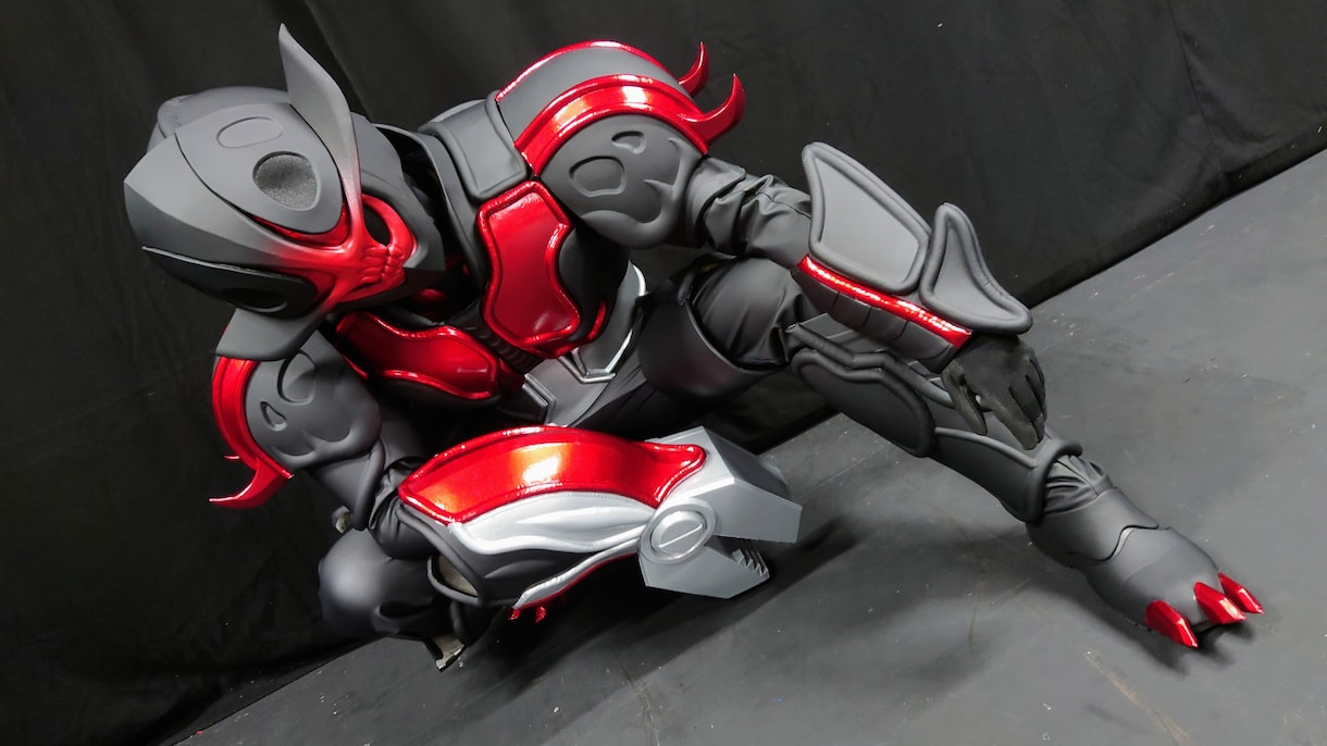 コスプレ用小物、舞台用小物など制作します ご当地ヒーローの制作実績多数のデザイナーが装飾等を制作します イメージ3