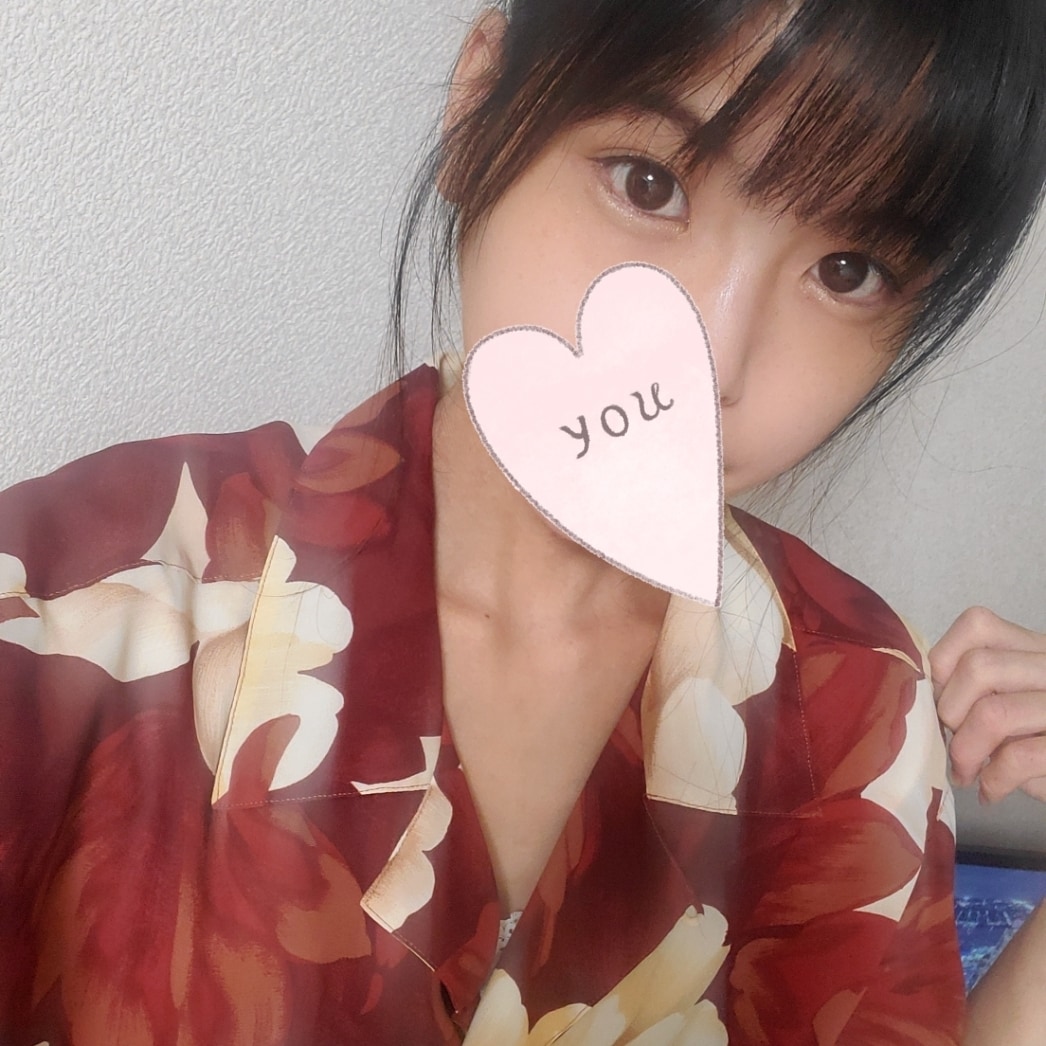 友達・彼女気分でおしゃべりします 彼女気分、友だち気分でまったりおしゃべりします。 イメージ1
