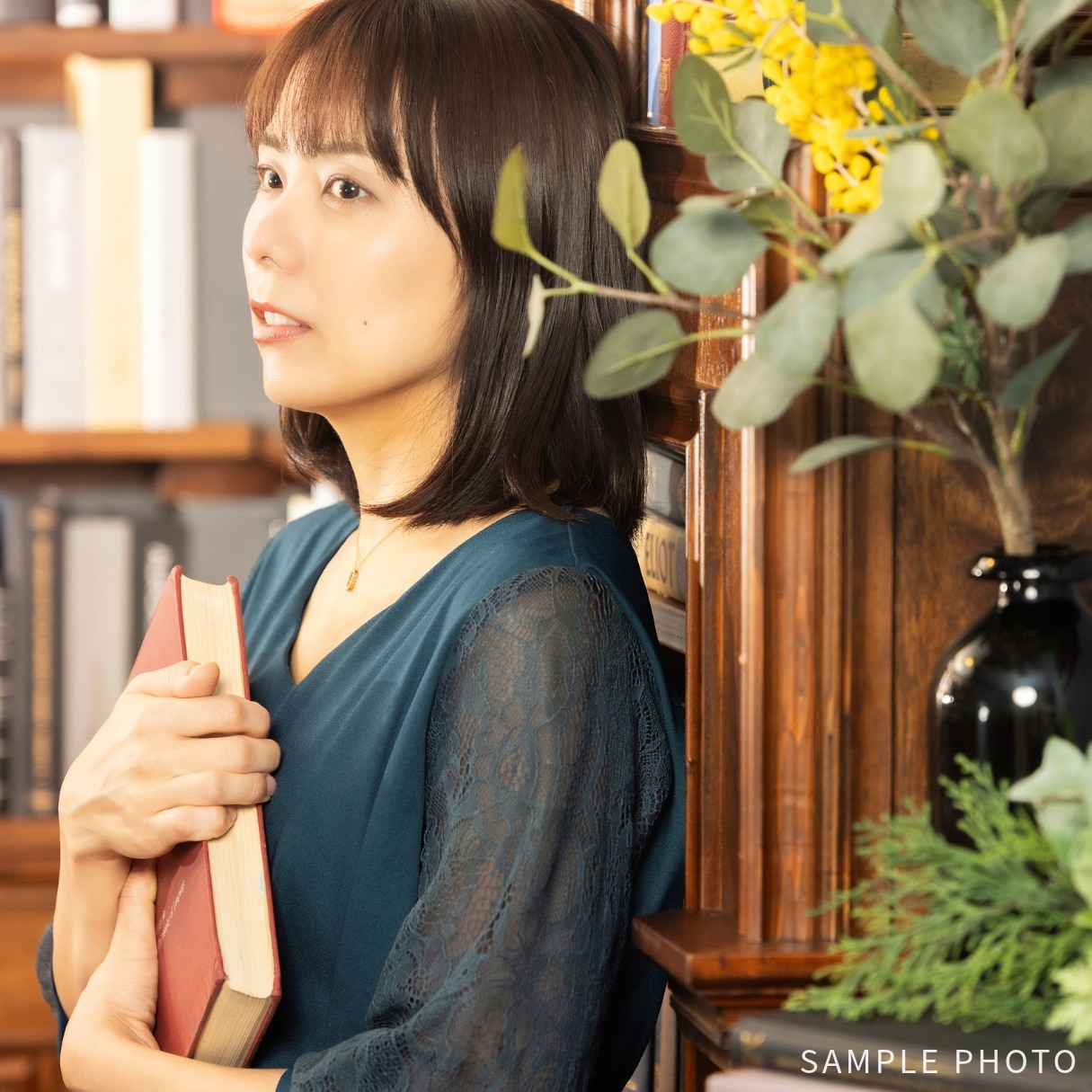 宣材・プロフィール写真をスタジオ込みで撮影します 撮影料＋スタジオ代込み3万円｜アーティスト写真にも対応 イメージ3