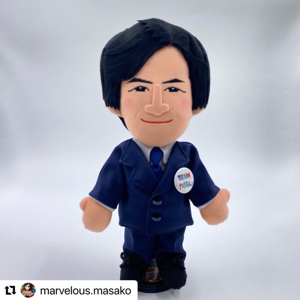 見積商品　似顔絵人形（衣装オーダー）制作します ～あなたをそっくりに再現する、オリジナル似顔絵人形！～ イメージ9