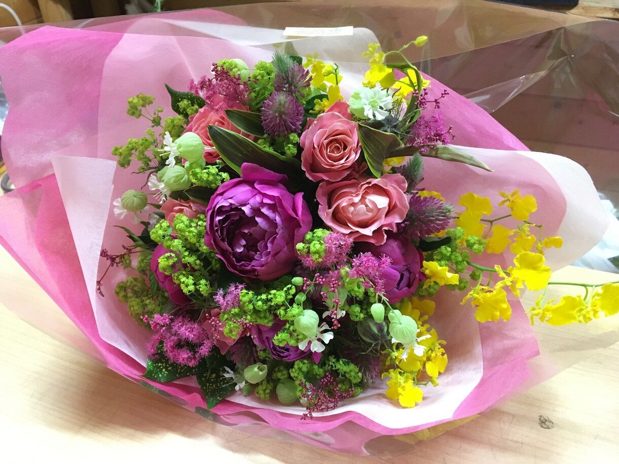 花束全般・スパイラルのコツを花屋が教えます プロが教える実践テクニックを伝授 イメージ1