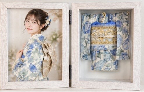 思い出の着物をミニ着物に仕立てます 大切な着物や思い出の生地を小さな着物として仕立てて残します。 イメージ4