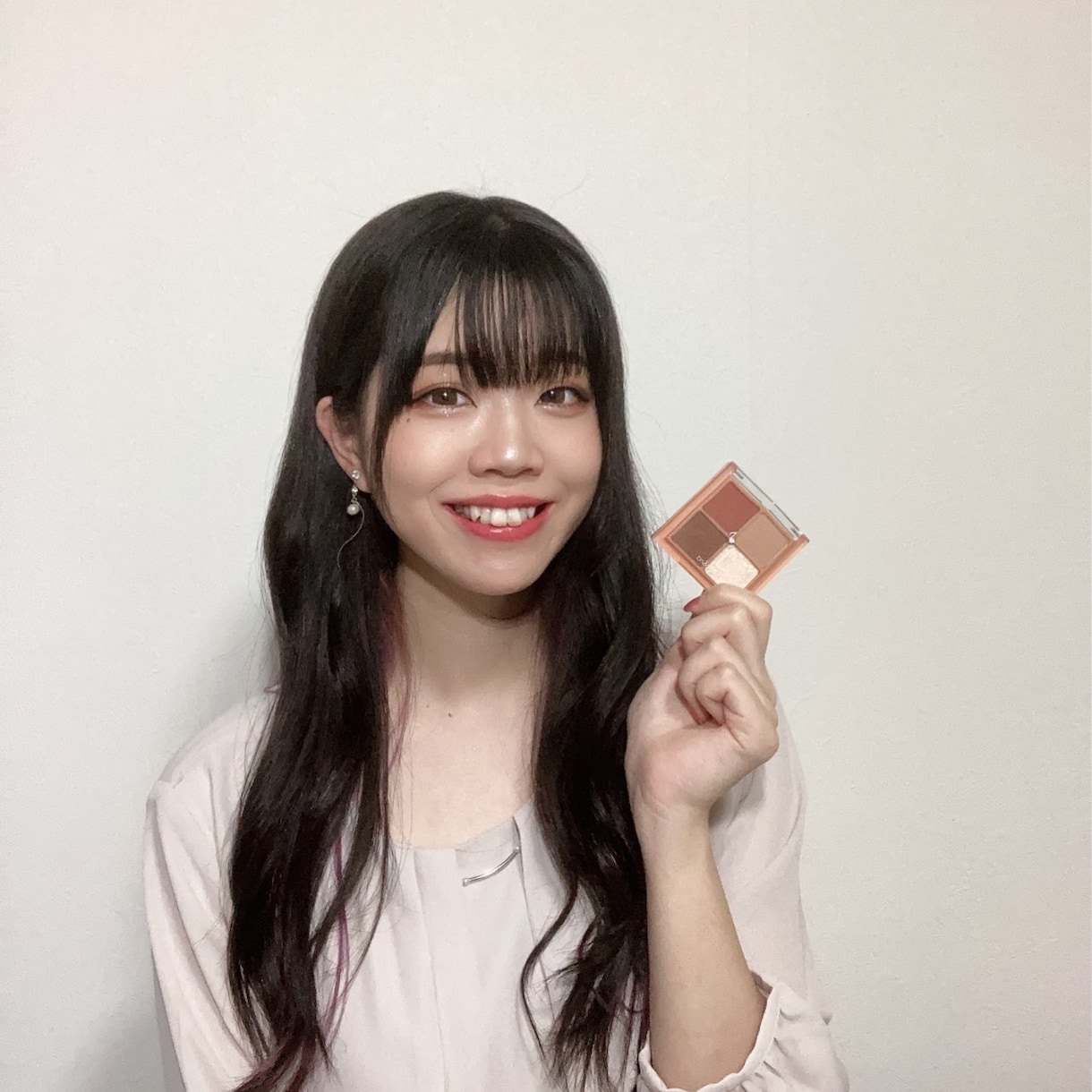 あなたのメイクの相談のります メイクで別人に変身している私があなたのメイクを変えます！ イメージ3