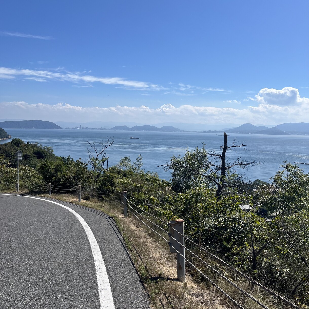 話すだけで心が軽くなる。あなたの想いを受けとめます 	「お悩みカフェ - 1分からの気軽な相談」 イメージ1