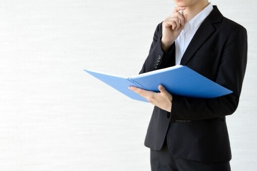 特定の人物がどんな職種に適しているか助言します 相手の生年月日だけで、その人の適性を判定できます。 イメージ1