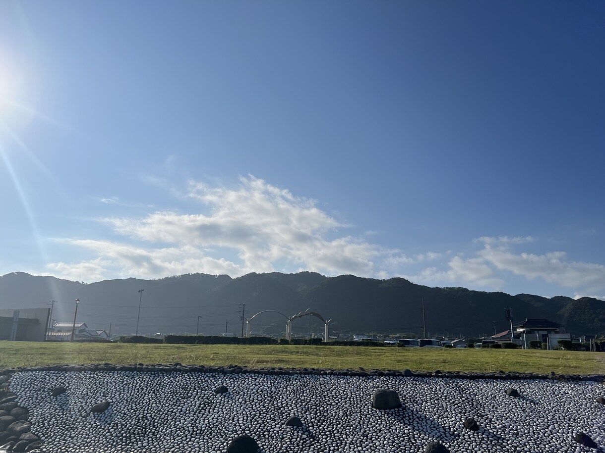 何でも話しましょう！スッキリさせます 元バーテンダーで色んな方と話して来た僕に何でも話して下さい！ イメージ1