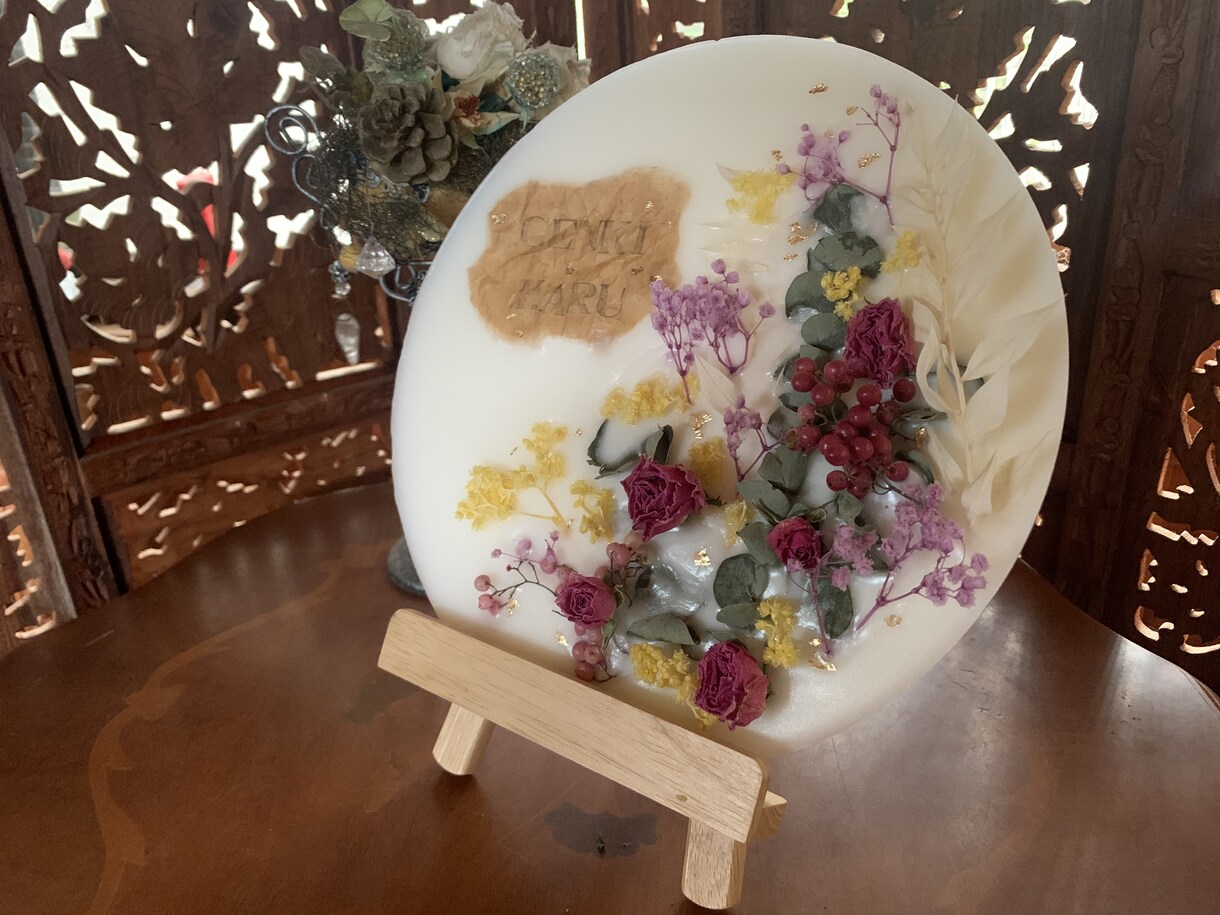 ウェディングボードの装飾品を制作いたします 資格所有のキャンドルアーティストがデザインします。 イメージ1