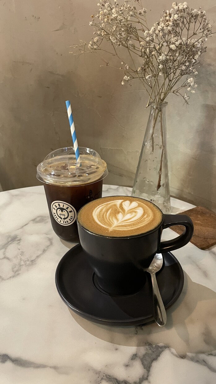 メルボルンのカフェを代行撮影します メルボルン周辺のカフェで、あなたの代わりに一杯のコーヒーを。 イメージ2
