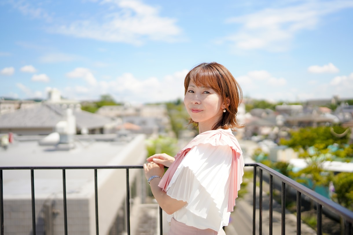 大阪を中心にプロフィール写真を撮影いたします 笑顔を最大限に引き出して、自身の魅力あるプロフィール写真を イメージ2
