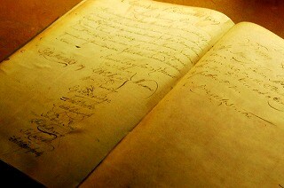 文章校正のお手伝いをします 読み手に伝わるような、簡潔な文章に修正いたします。 イメージ1