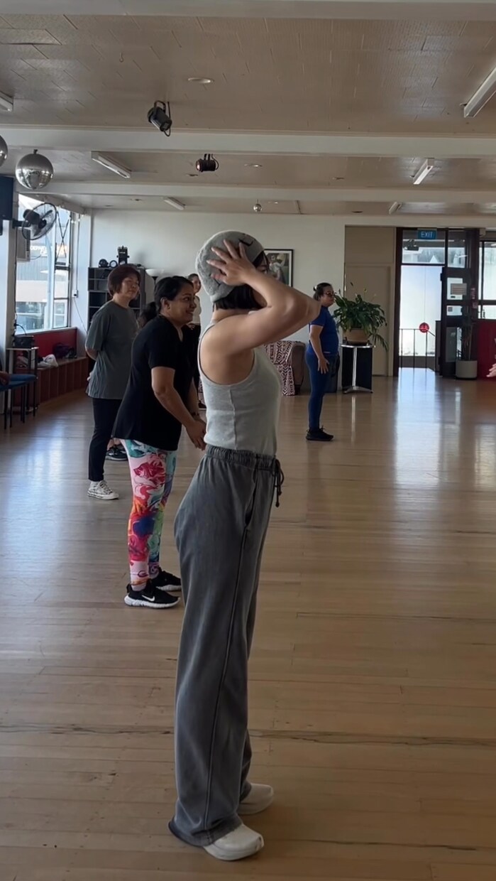 お試し期間中 | 出勤前30分エクササイズします 本場NZから配信！忙しい女性のための朝の運動習慣。 イメージ4