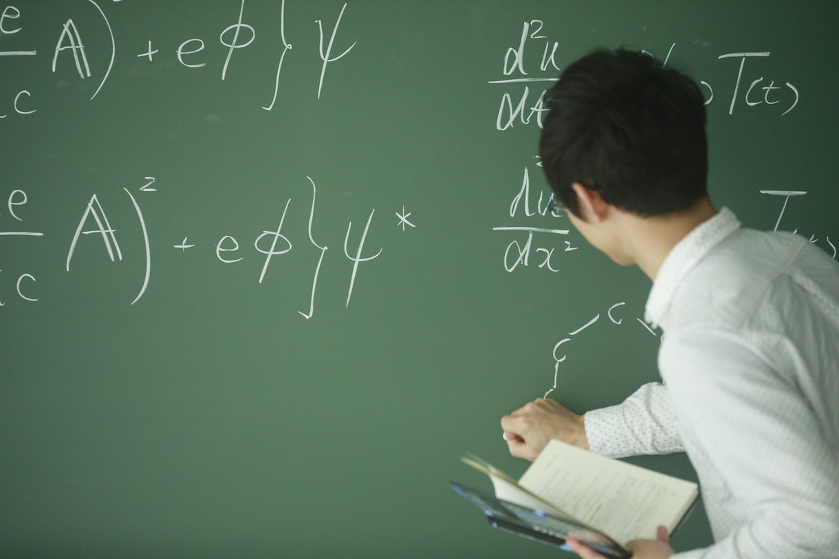スピリチュアル家庭教師が日々の勉強をサポートします お子さん自身の本質と繋がるオンライン家庭教師をします！ イメージ2