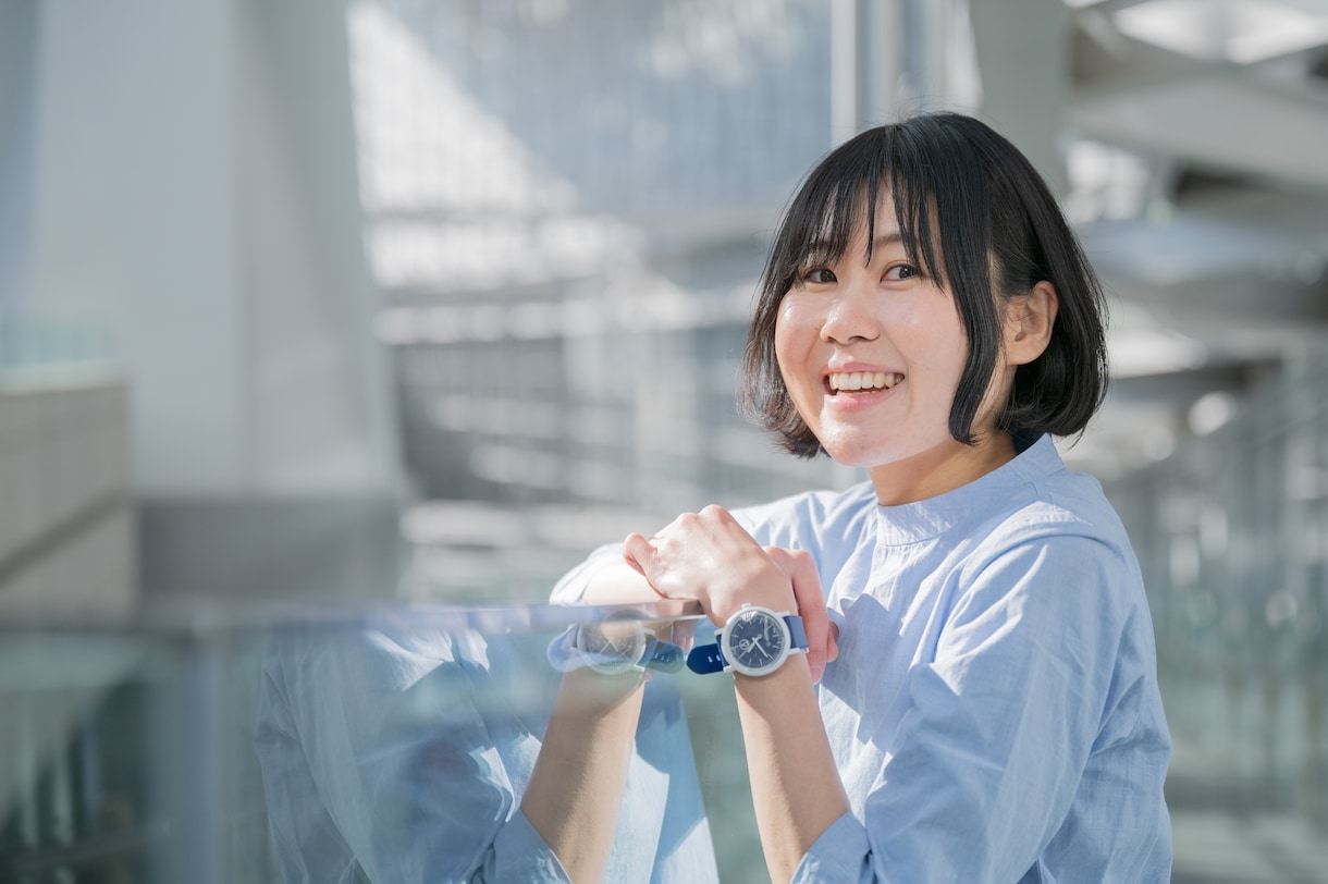 自然な表情を引き出す！都内近郊プロフィール撮ります その一瞬の自然な笑顔を、あなたの魅力に イメージ5