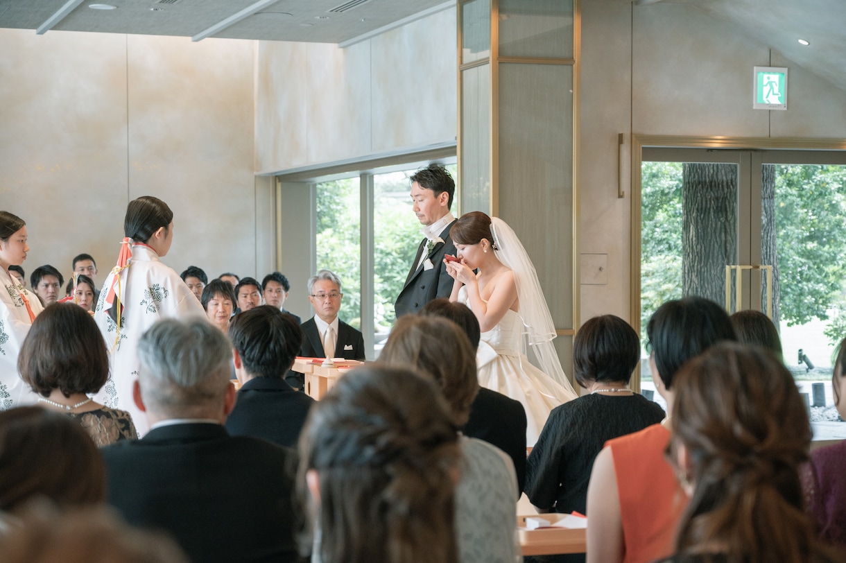 結婚式当日のカメラマン｜直前のご依頼にも対応します 大切な一日を、写真に残せないまま終わらせないために。 イメージ3