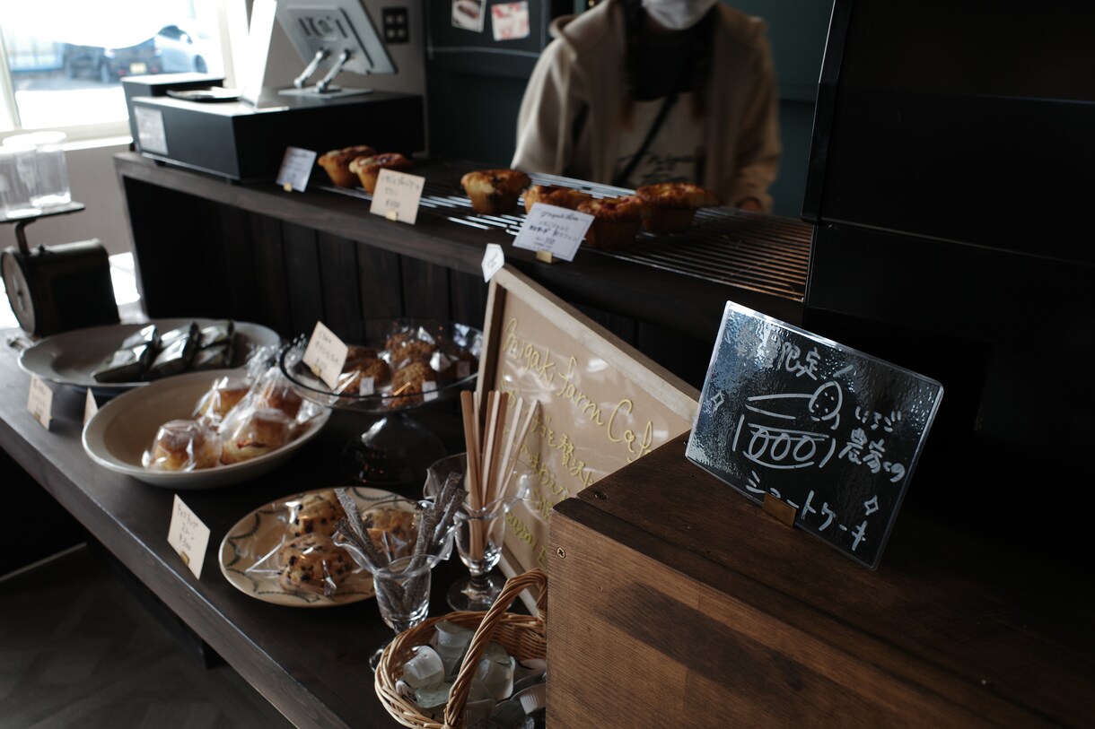 飲食店舗でフードや店内をお洒落に撮影します お客様をグッと惹きつけるような宣伝写真を手掛けます♪ イメージ3