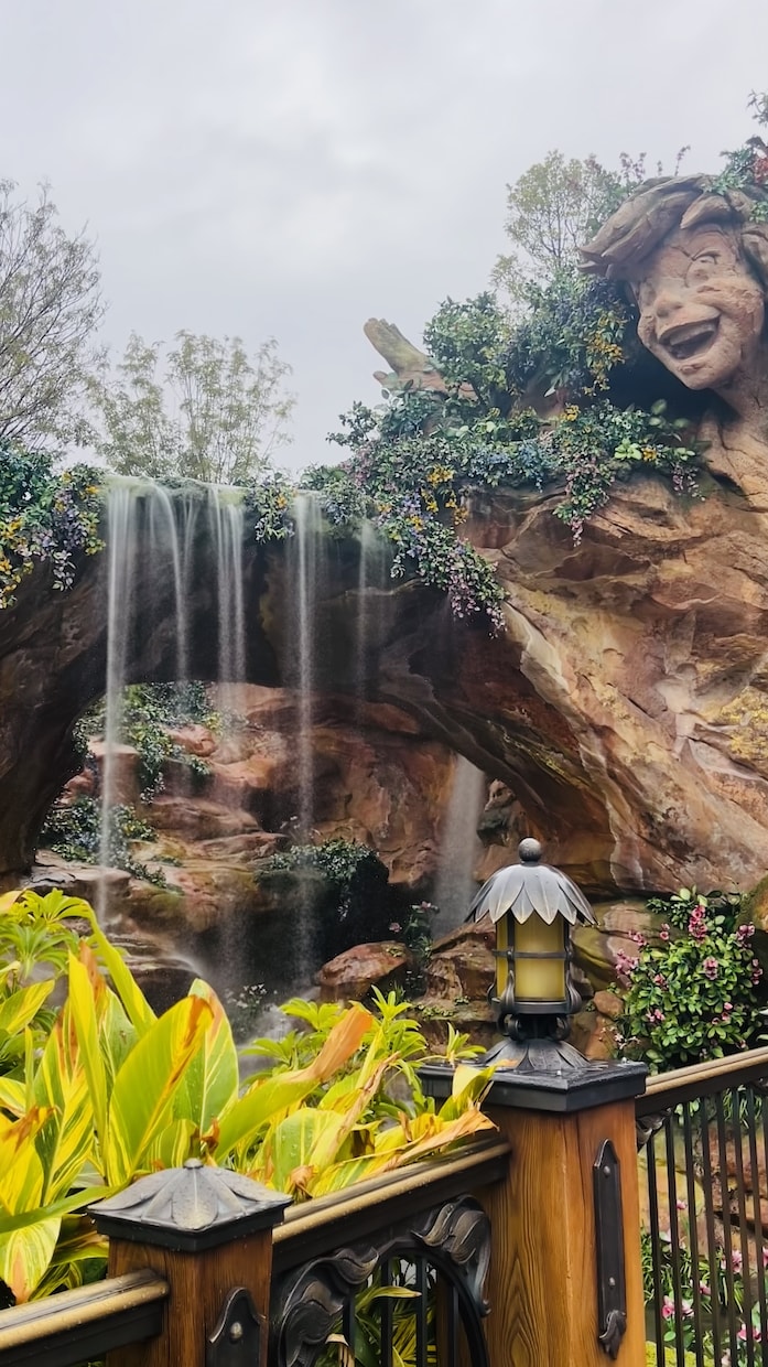 景色や花等、風景写真を撮っています 行けないところの景色を提供します。 イメージ6