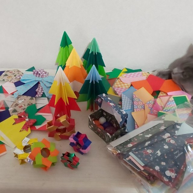 折り紙で季節をイメージした飾りを作ります ☆お部屋や玄関、職場などに楽しく賑やかに飾り付け☆ イメージ2