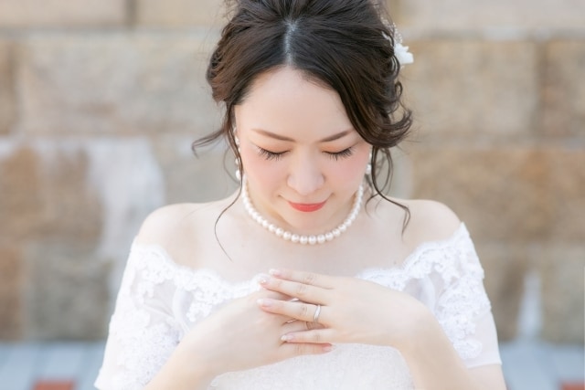 結婚式の見積もりを安くする方法を教えます 結婚式場を決める際に悩まれる金銭問題をサポートします。 イメージ9
