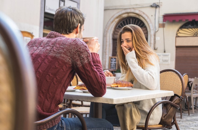 会話で異性の心をつかむ方法教えます モテる会話術！もう沈黙もない！心をつかんで離さない！ イメージ1