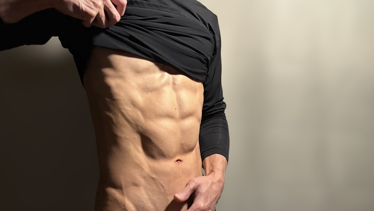 40代・細マッチョ☆腹筋パーツ素材撮影します 40代現役フィットネスモデルの割れた腹筋・肉体美をお届け イメージ6
