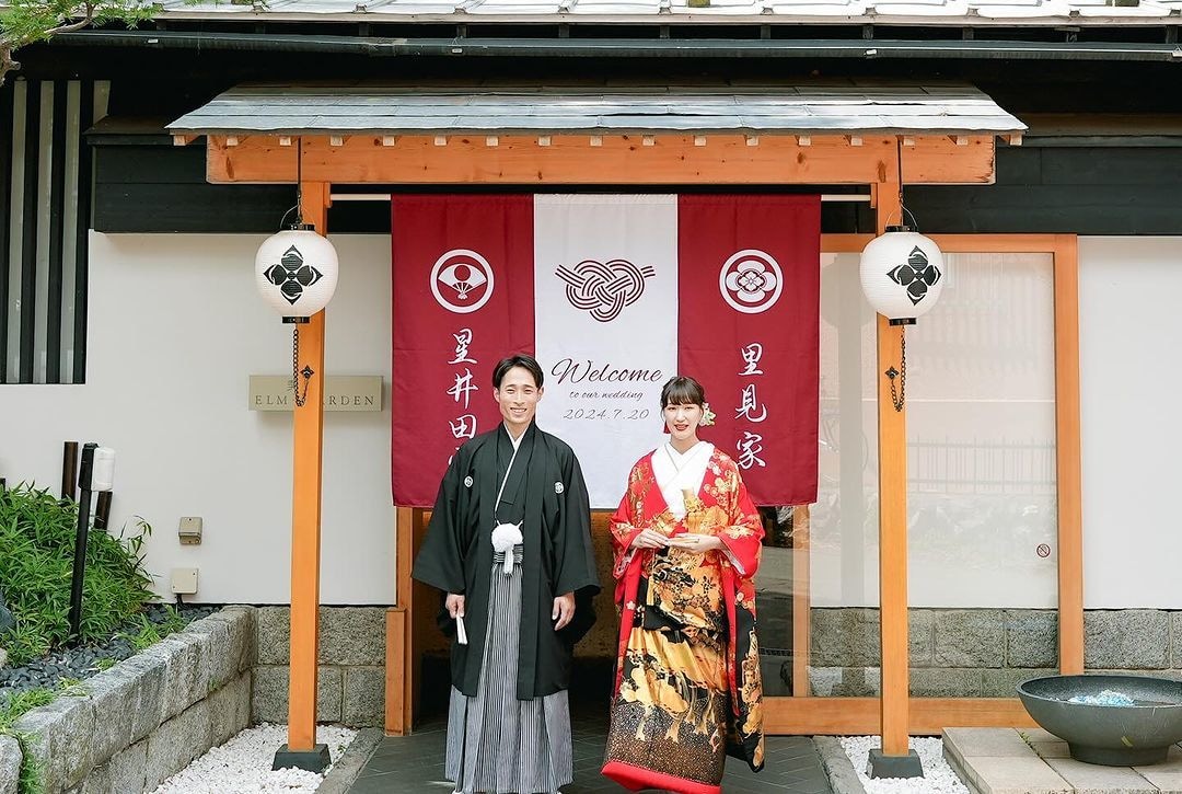 結婚式のウェルカムボードを暖簾でつくれます 大切な日の記念品として残せるお洒落なアイテムです イメージ2