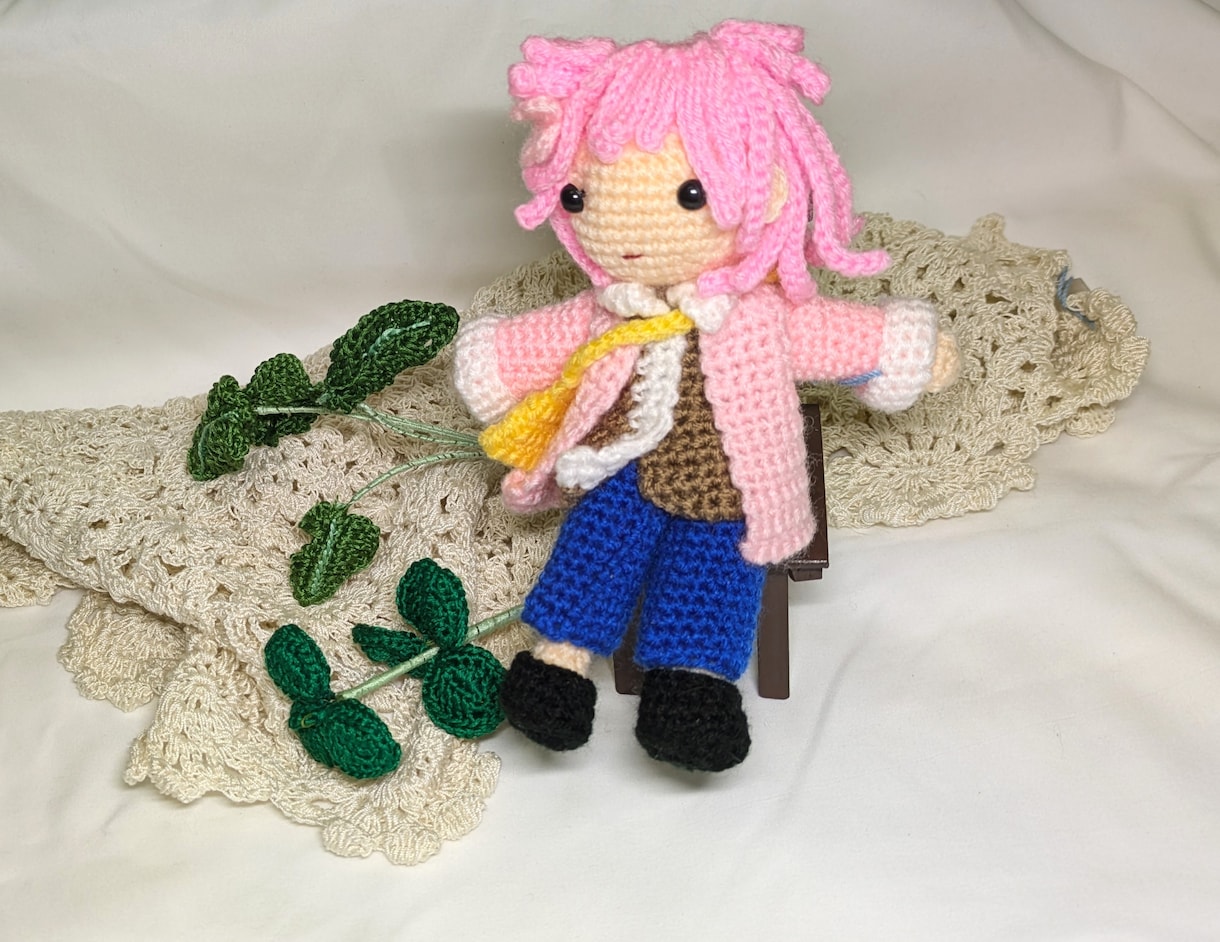 オーダーメイドデザイン着せ替え編みぐるみ製作します 制服からドレスまで！幅広くお受けします。 イメージ7