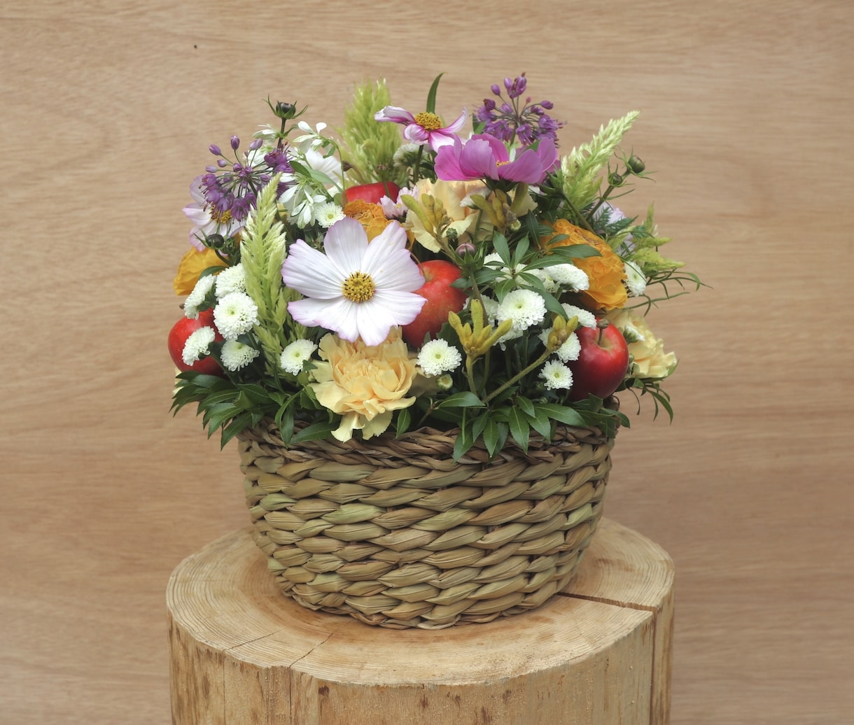 花屋さんです。企業間同士のお祝い花も作成できます 複数の花屋さんで10年修行したフローリストが制作いたします。 イメージ4