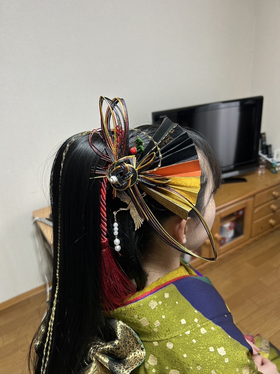 あなたに合わせた髪飾りや小物作ります 成人式七五三一日しか使わない髪飾り安くても、自分好みな髪飾り イメージ7