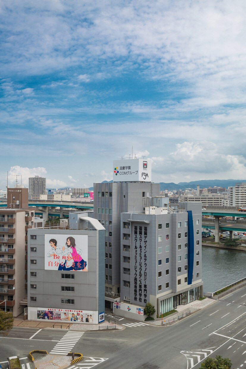 携帯で撮った写真を綺麗に加工ます お客様の携帯で撮影された画像の写真をプロ並みに加工します。 イメージ5