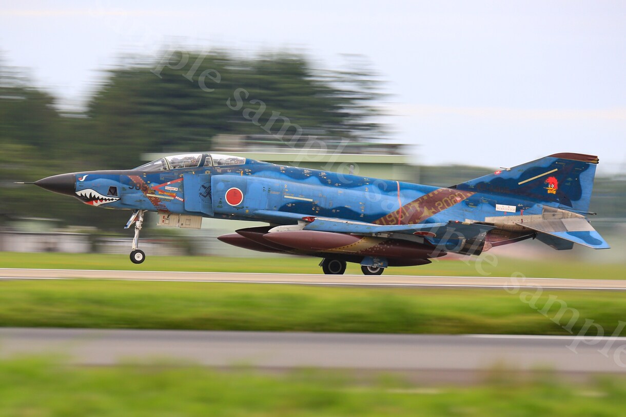 飛行機の写真を提供します 戦闘機から旅客機まで飛行機の写真を提供しています。 イメージ5