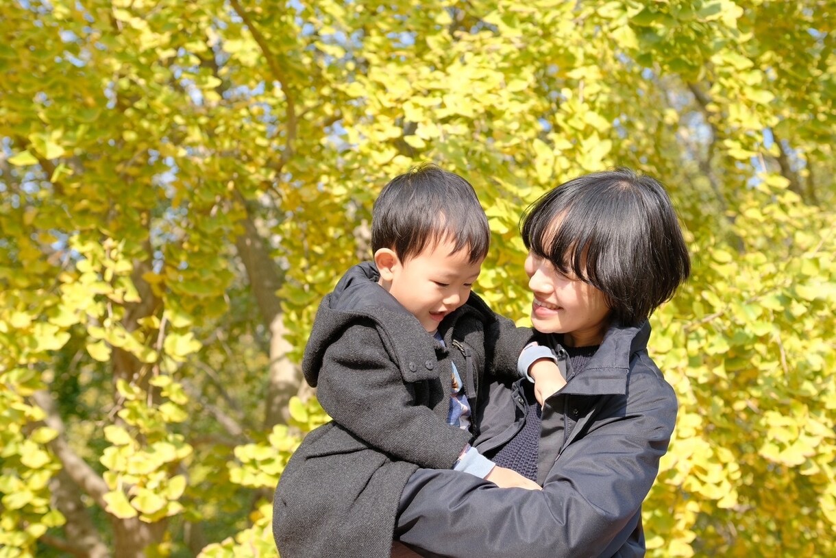 先着10名限定価格〜優しい写真を撮影いたします あっという間の成長の一コマを、自然な姿で残しませんか？ イメージ1