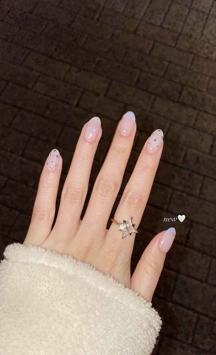 パーツモデルとして私の指、手を提供いたします 広告や宣伝などで、手指を扱いたい方へ イメージ4