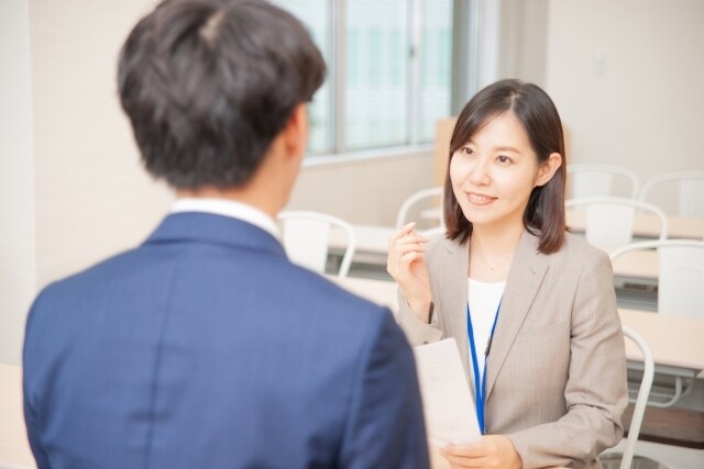 新卒面接対策【エントリーシート深掘り】します ESを拝見し、ご自身を深掘ることができるよう質問します イメージ1
