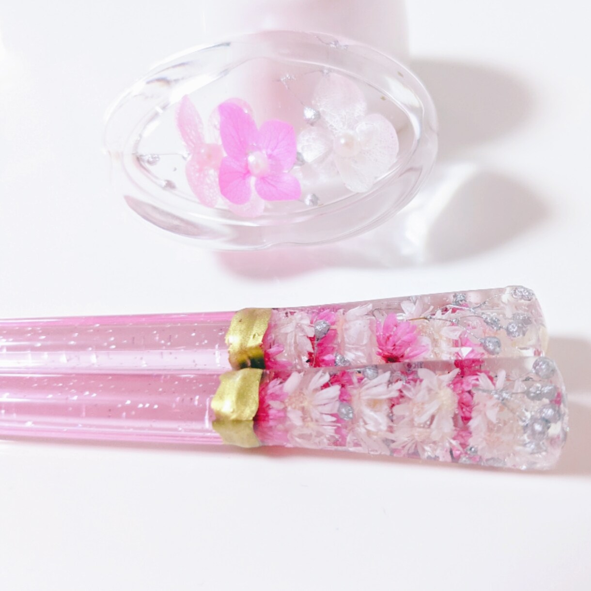 お花で世界で1つだけの箸置きをお作り致します 好きな色のお花とデザインで箸置きをお作り致します イメージ2