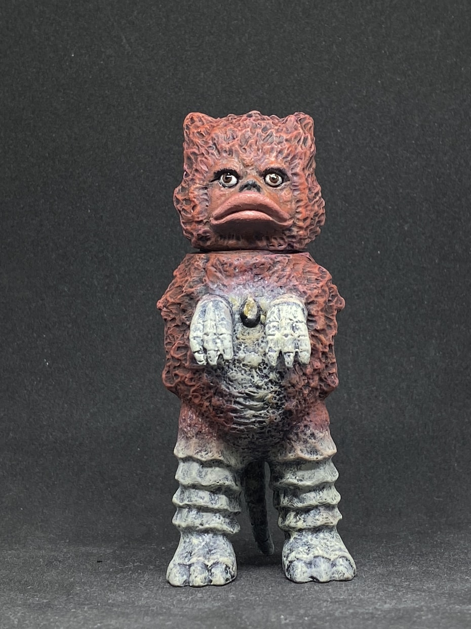 ソフビフィギュアの追加塗装、リペイントを行います ソフビ怪獣、ヒーロー、背面、リペイントやります！ イメージ2